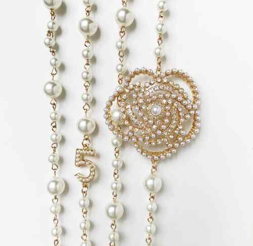 pearl no.5 necklace